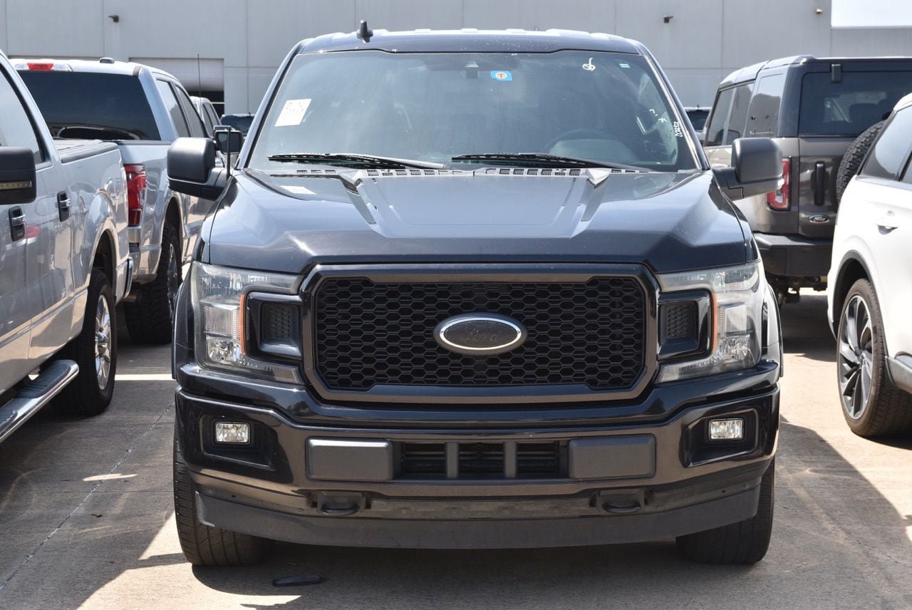 Used 2019 Ford F150 XLT w/ Equipment Group 302A Luxury AWD/4WD image 3