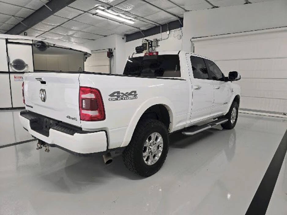 Used 2022 RAM 2500 Laramie AWD/4WD image 8