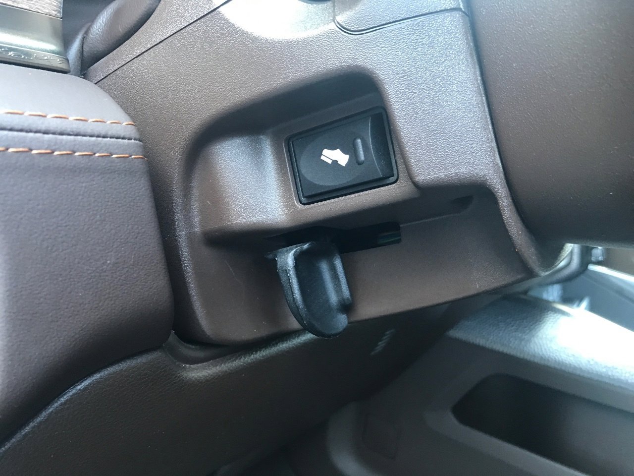 Used 2025 RAM 2500 Limited image 32