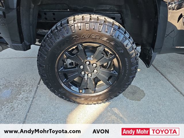 Used 2022 GMC Canyon AT4 image 40