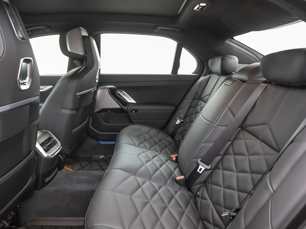New 2026 BMW 740i xDrive image 22