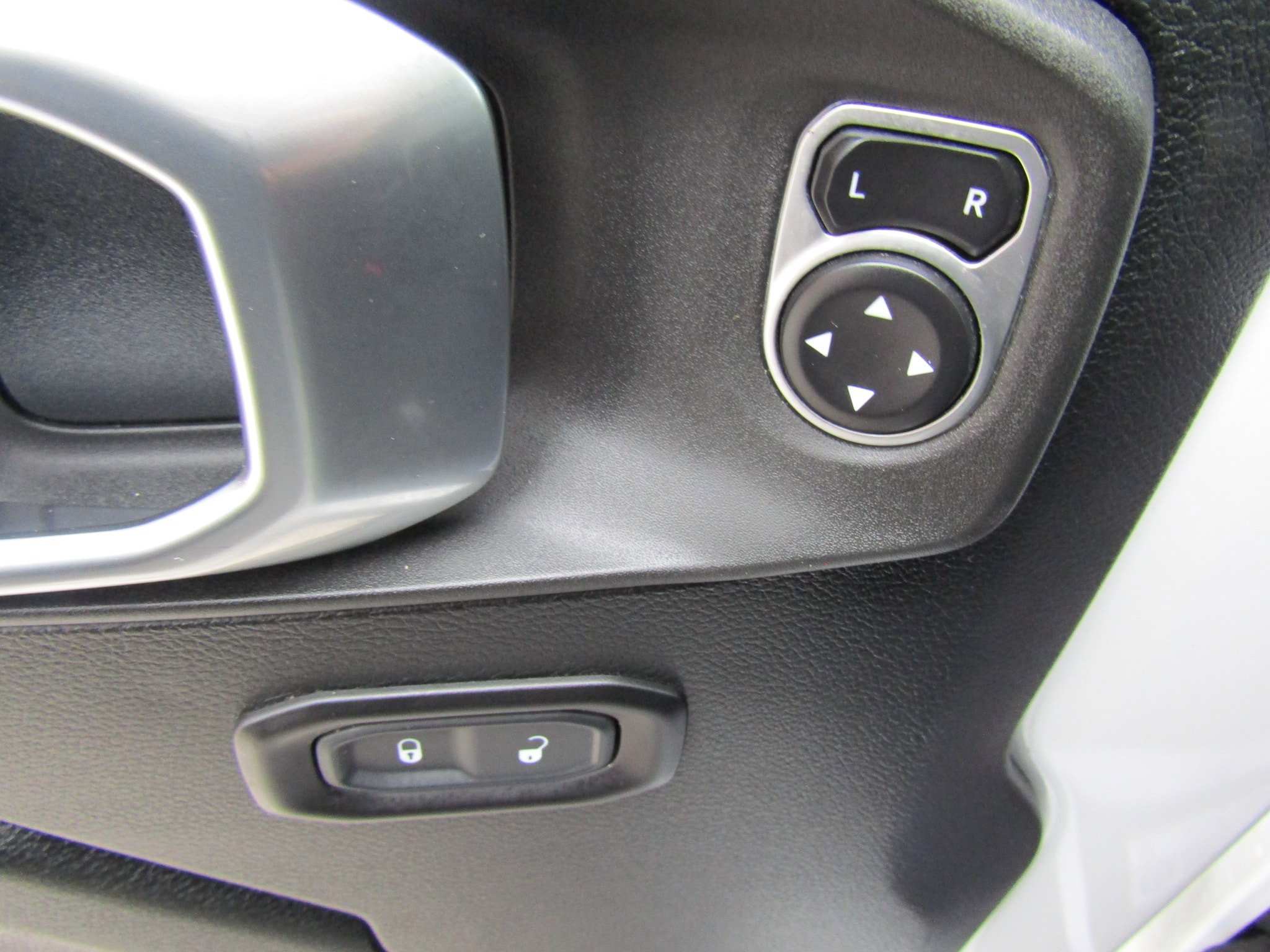 Used 2020 Jeep Wrangler Unlimited Sport S AWD/4WD image 20