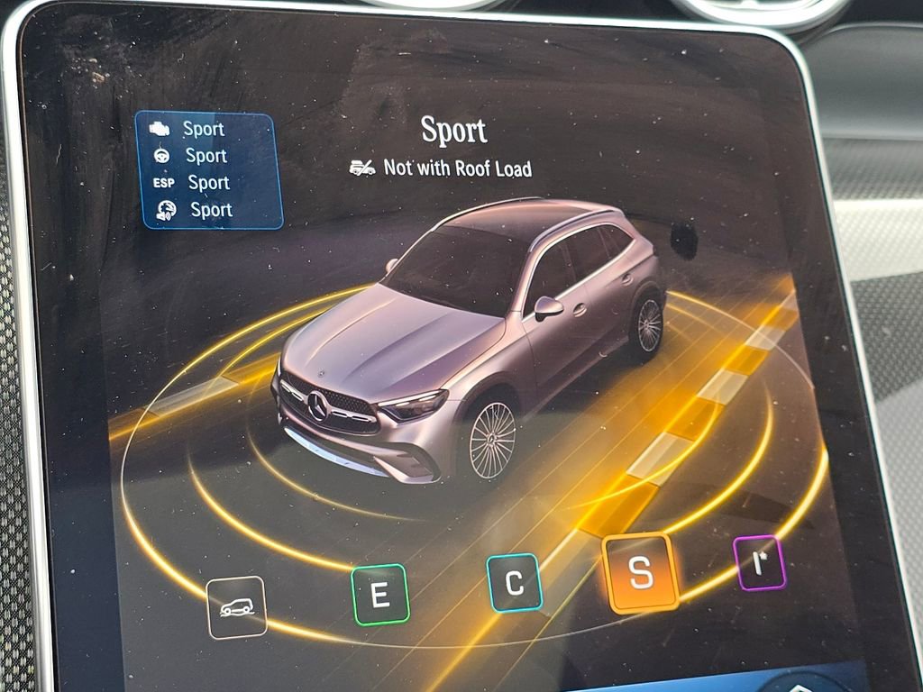 Used 2023 Mercedes-Benz GLC 300 4MATIC image 30