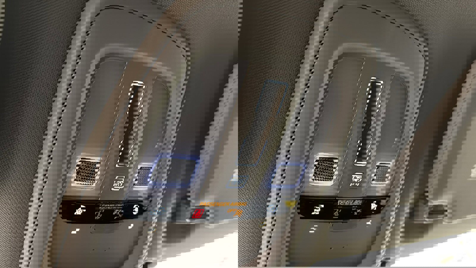 New 2026 Volvo XC90 B6 Plus w/ Protection Package Premier image 20