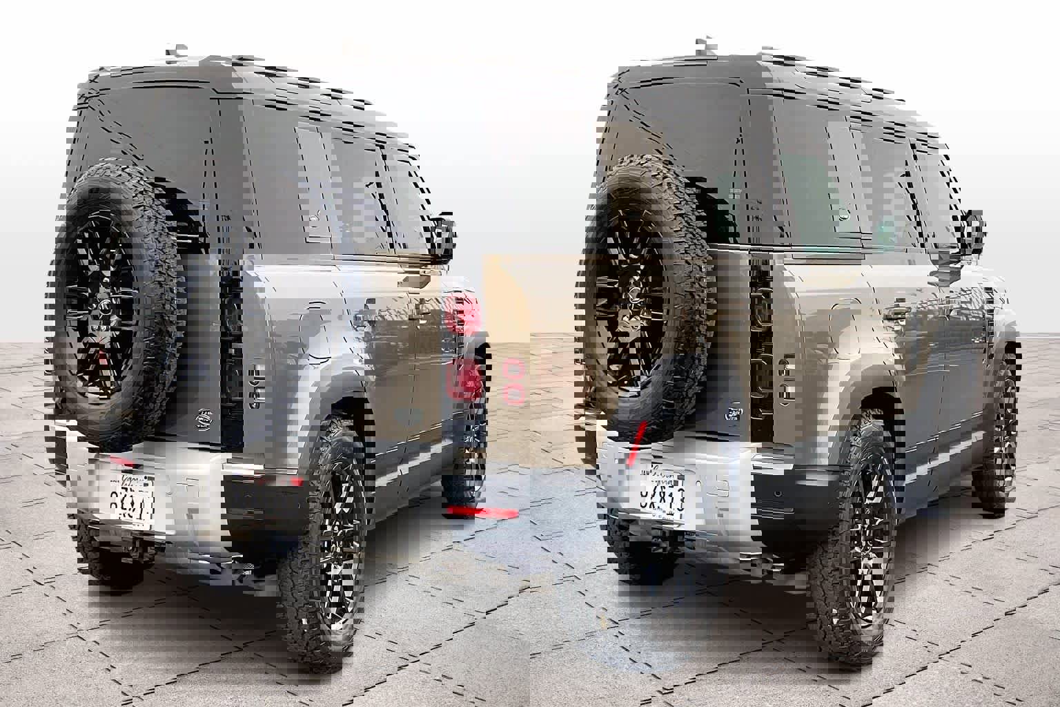 Used 2022 Land Rover Defender 110 SE image 15