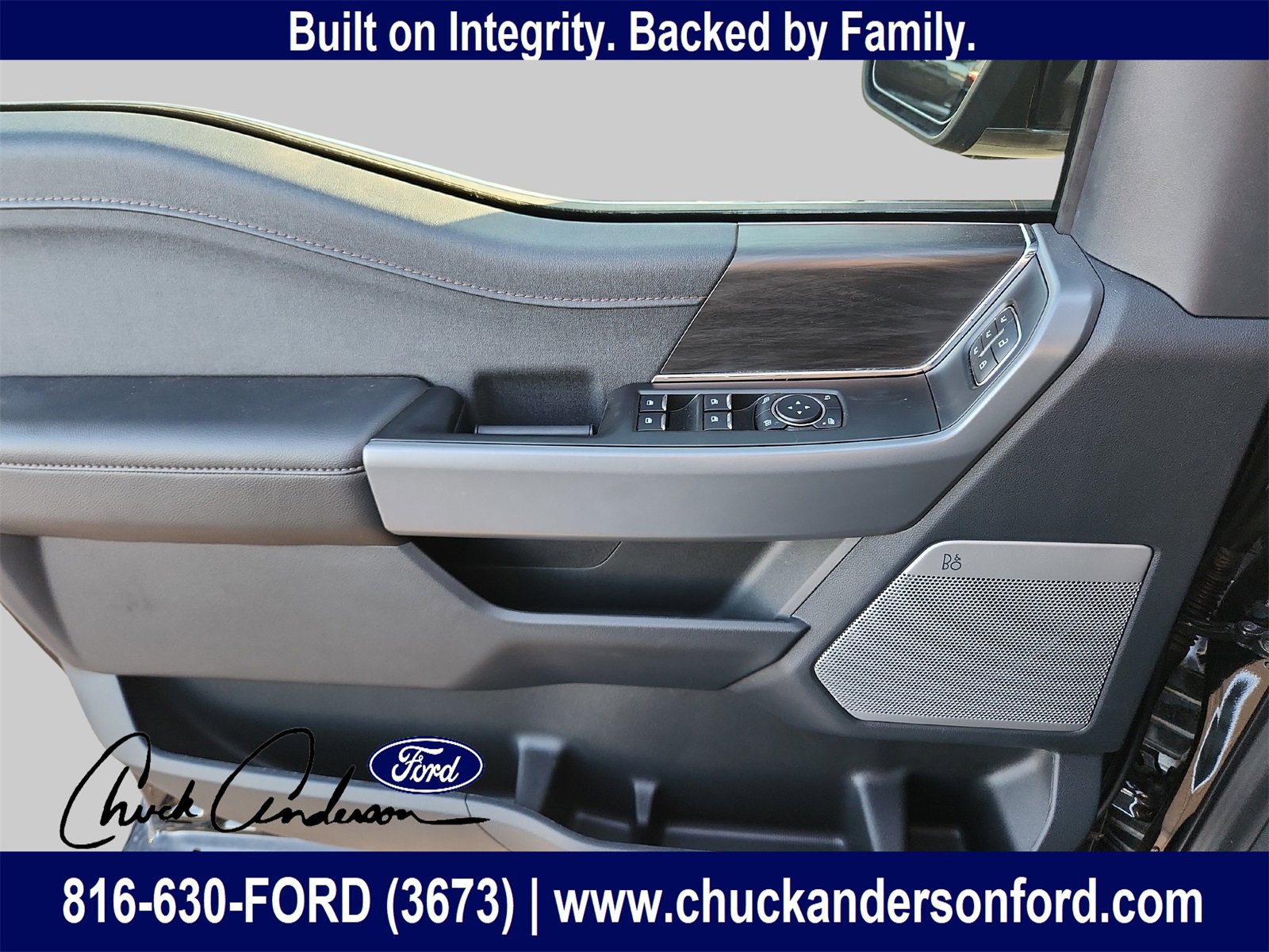 New 2025 Ford F150 Lariat w/ Equipment Group 502A High image 21