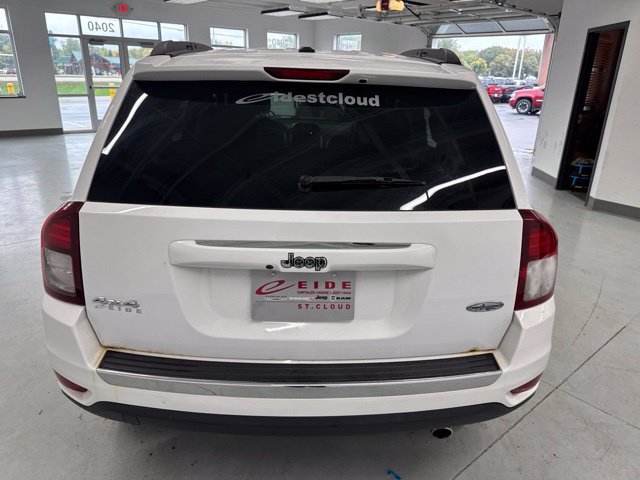 Used 2017 Jeep Compass High Altitude AWD/4WD image 11