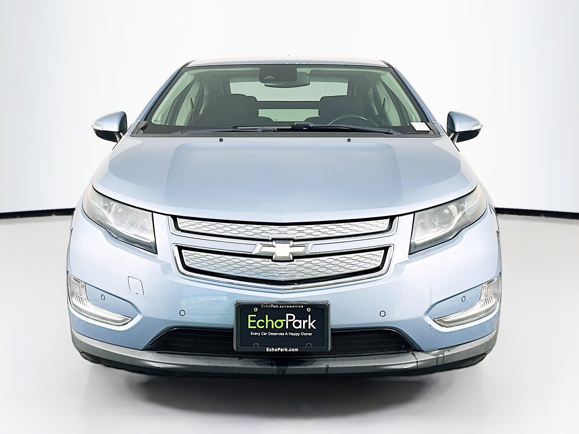 Used 2013 Chevrolet Volt w/ Enhanced Safety Package 2 image 2