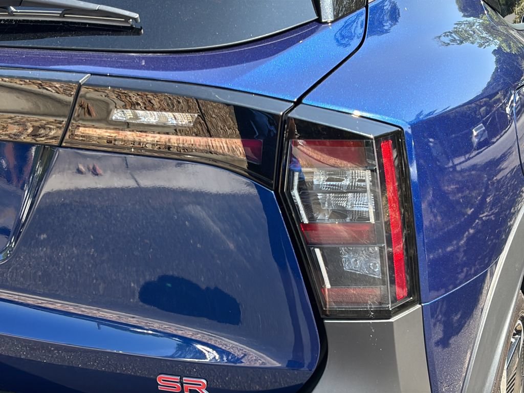 Used 2025 Nissan Kicks SR FWD image 44