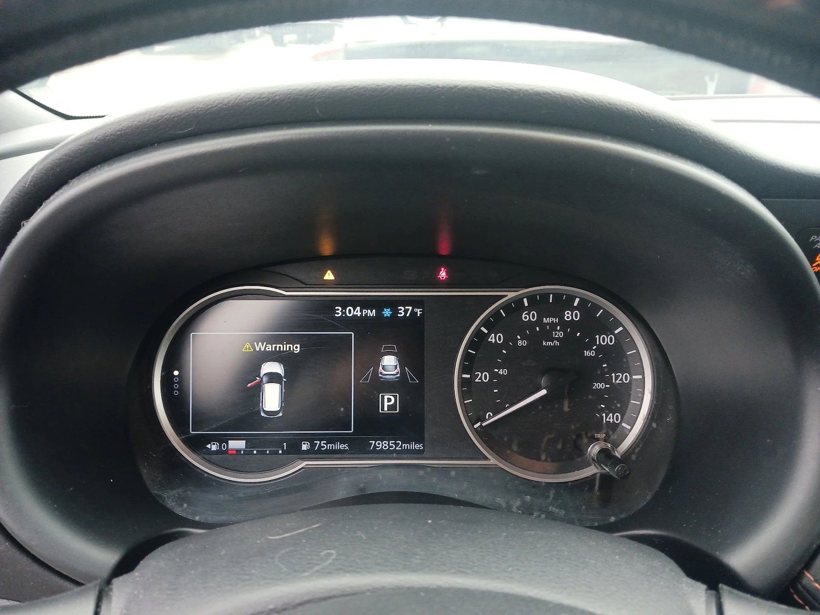 Used 2019 Nissan Kicks SR w/ SR Premium Package image 6