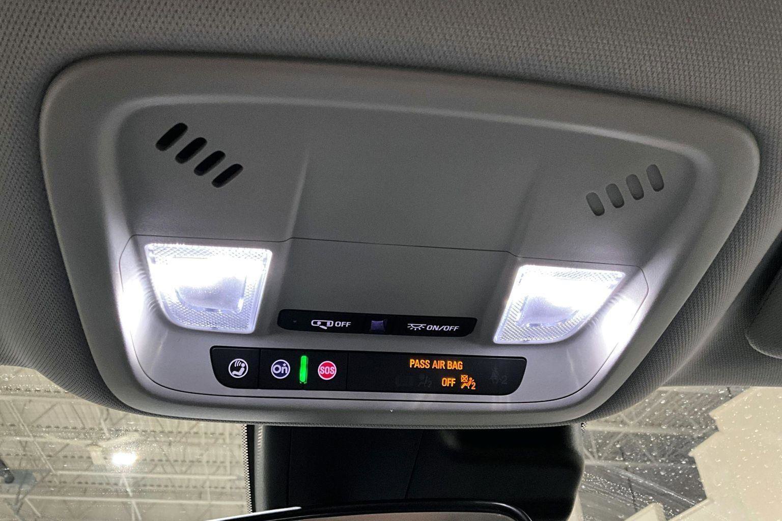 Used 2023 Chevrolet Malibu LT image 36