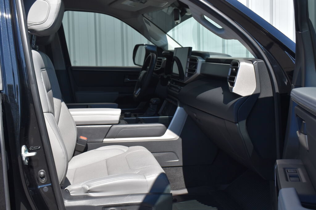 Certified 2025 Toyota Tundra Platinum AWD/4WD image 23
