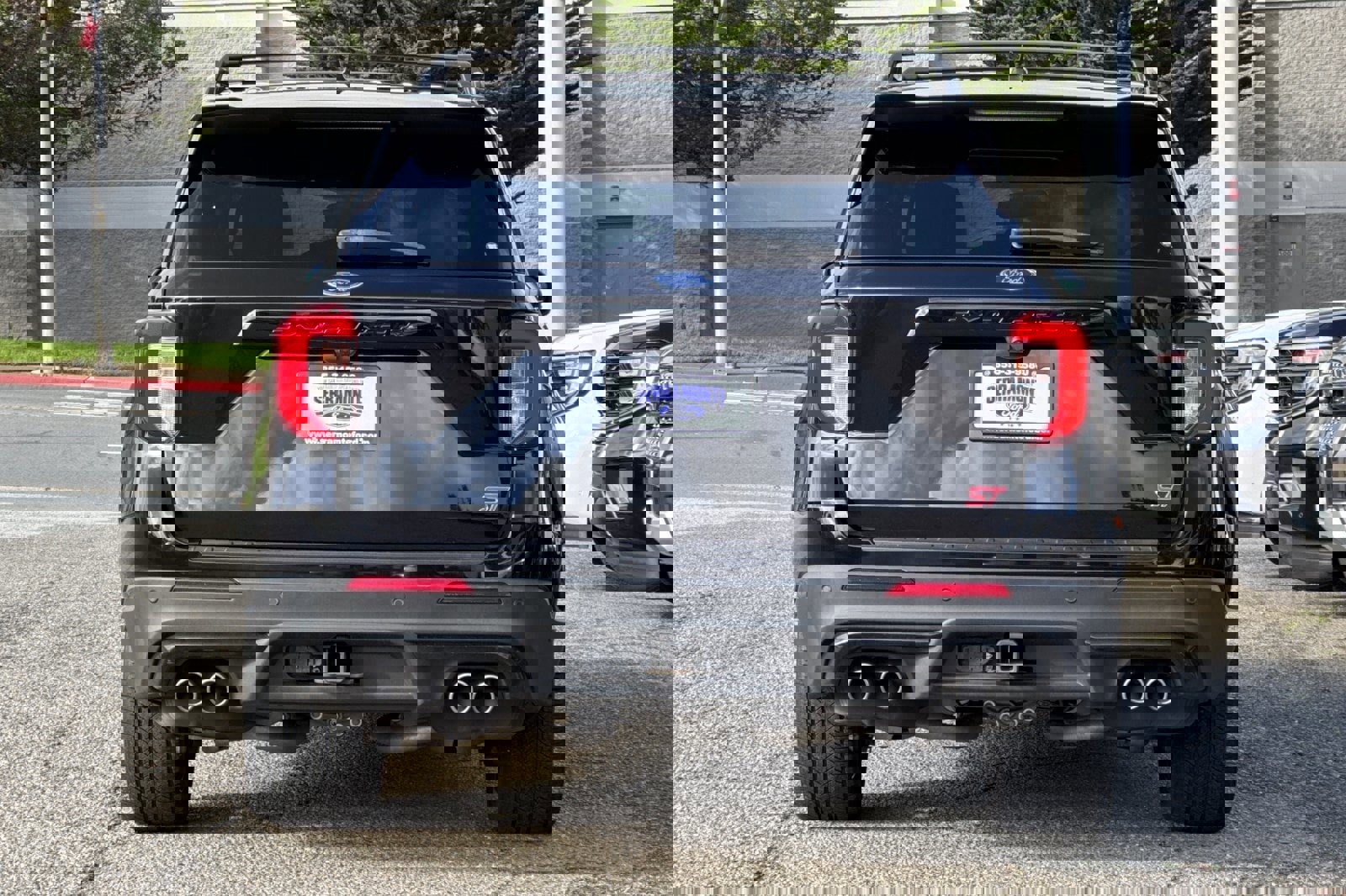 Used 2020 Ford Explorer ST w/ ST High-Performance Pack image 5