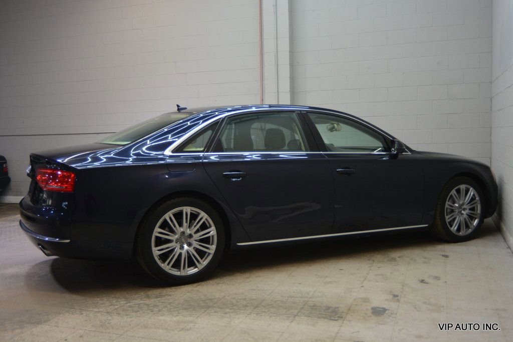 Used 2014 Audi A8 L TDI w/ Premium Package image 32
