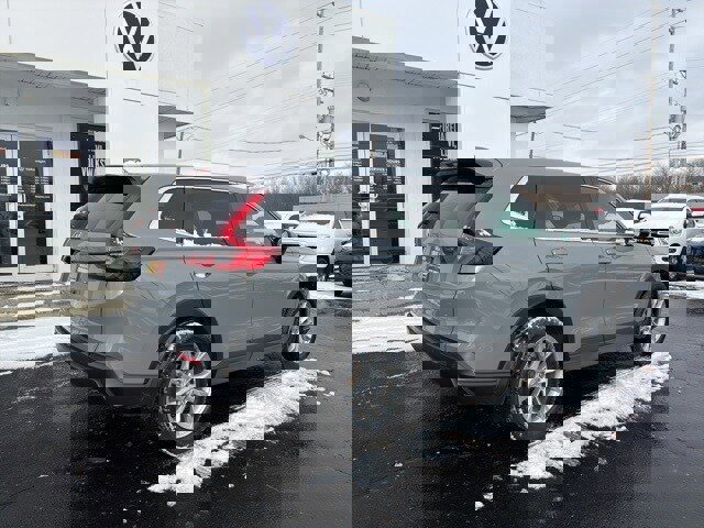 Used 2025 Honda CR-V EX-L image 3