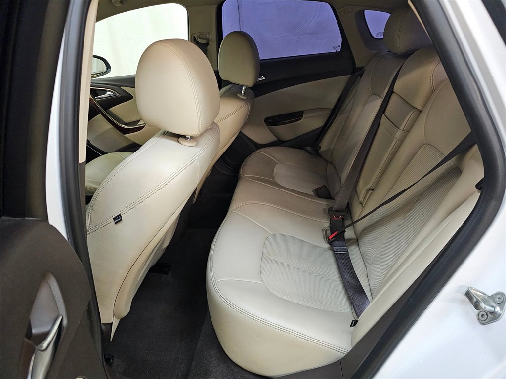 Used 2014 Buick Verano image 16