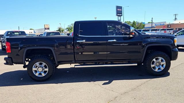Used 2019 GMC Sierra 3500 Denali AWD/4WD image 10