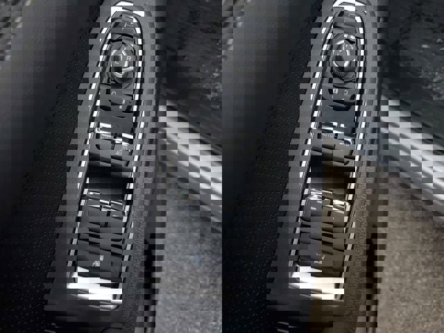 Certified 2025 Subaru Ascent Touring image 24