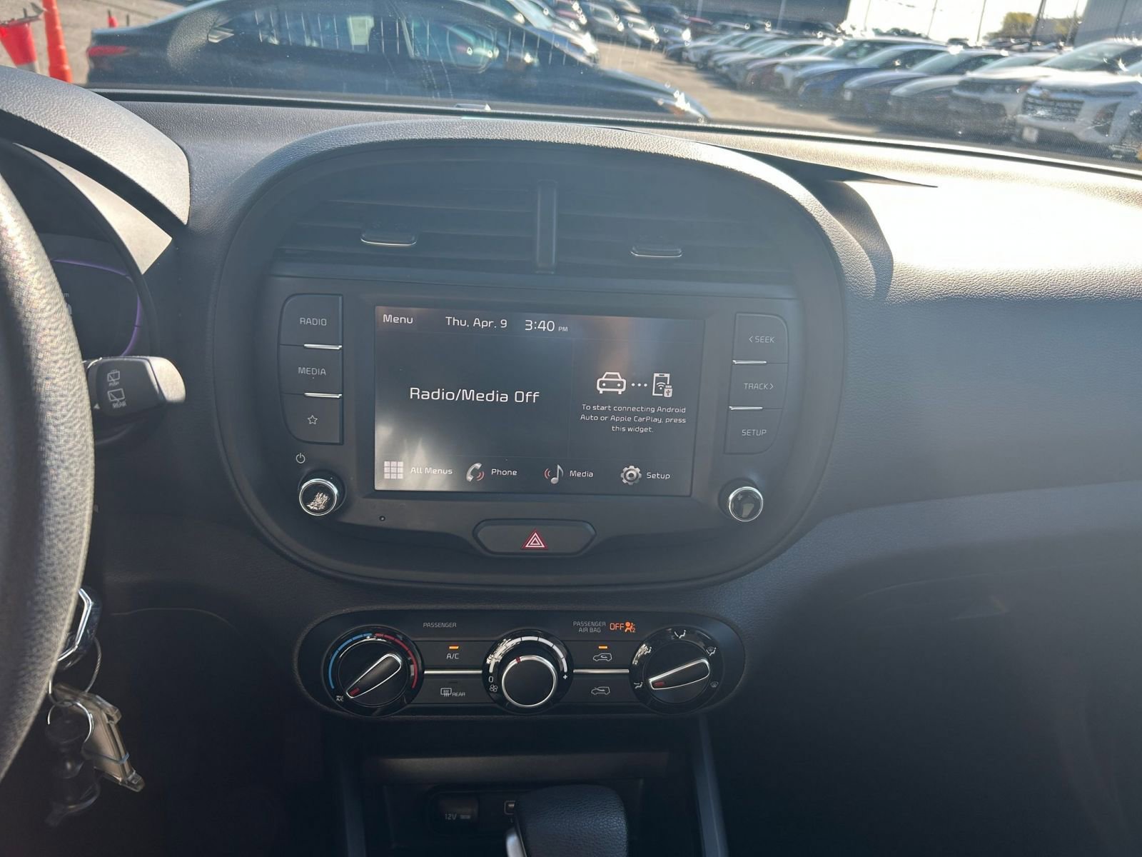 Used 2025 Kia Soul LX w/ LX Technology Package image 17