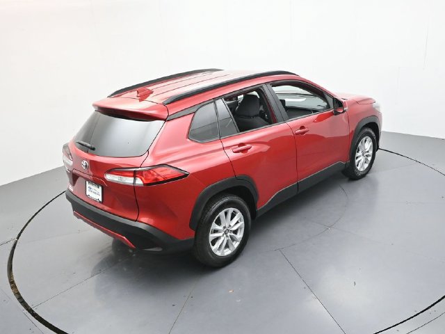 Used 2023 Toyota Corolla Cross LE FWD image 43