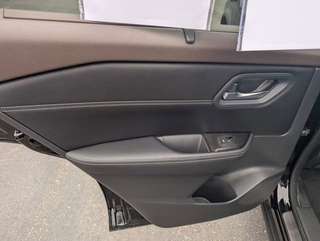 Certified 2023 Nissan Rogue SL w/ SL Premium Package image 10