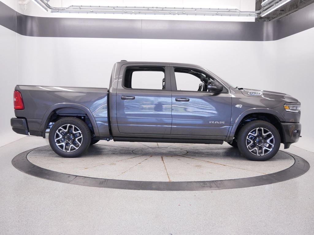 New 2027 RAM 1500 Laramie w/ Laramie Preferred Package AWD/4WD image 8