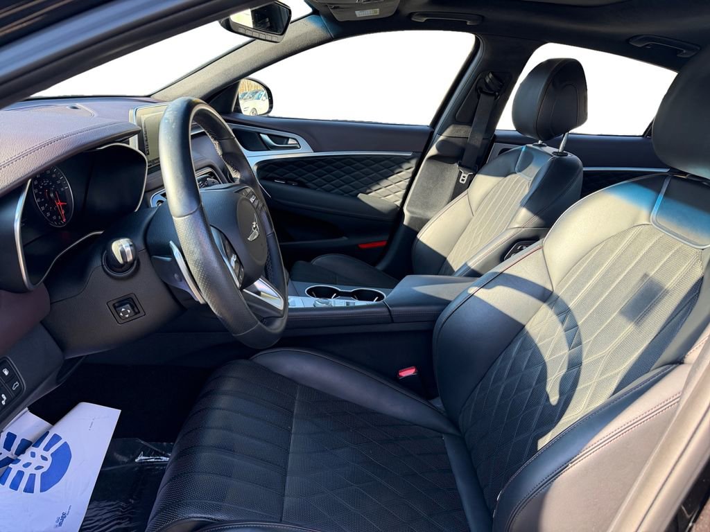Used 2019 Genesis G70 2.0T Advanced w/ Dynamic Package image 9