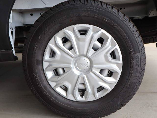 Certified 2026 Ford Transit 250 148 High Roof RWD image 15