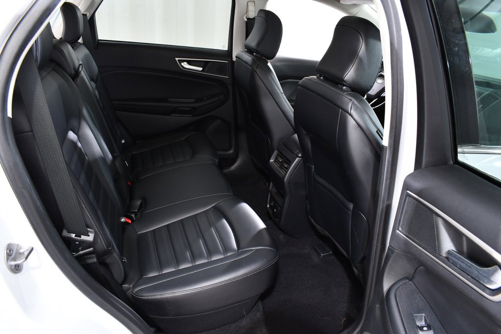 Used 2022 Ford Edge SEL w/ Convenience Package image 19