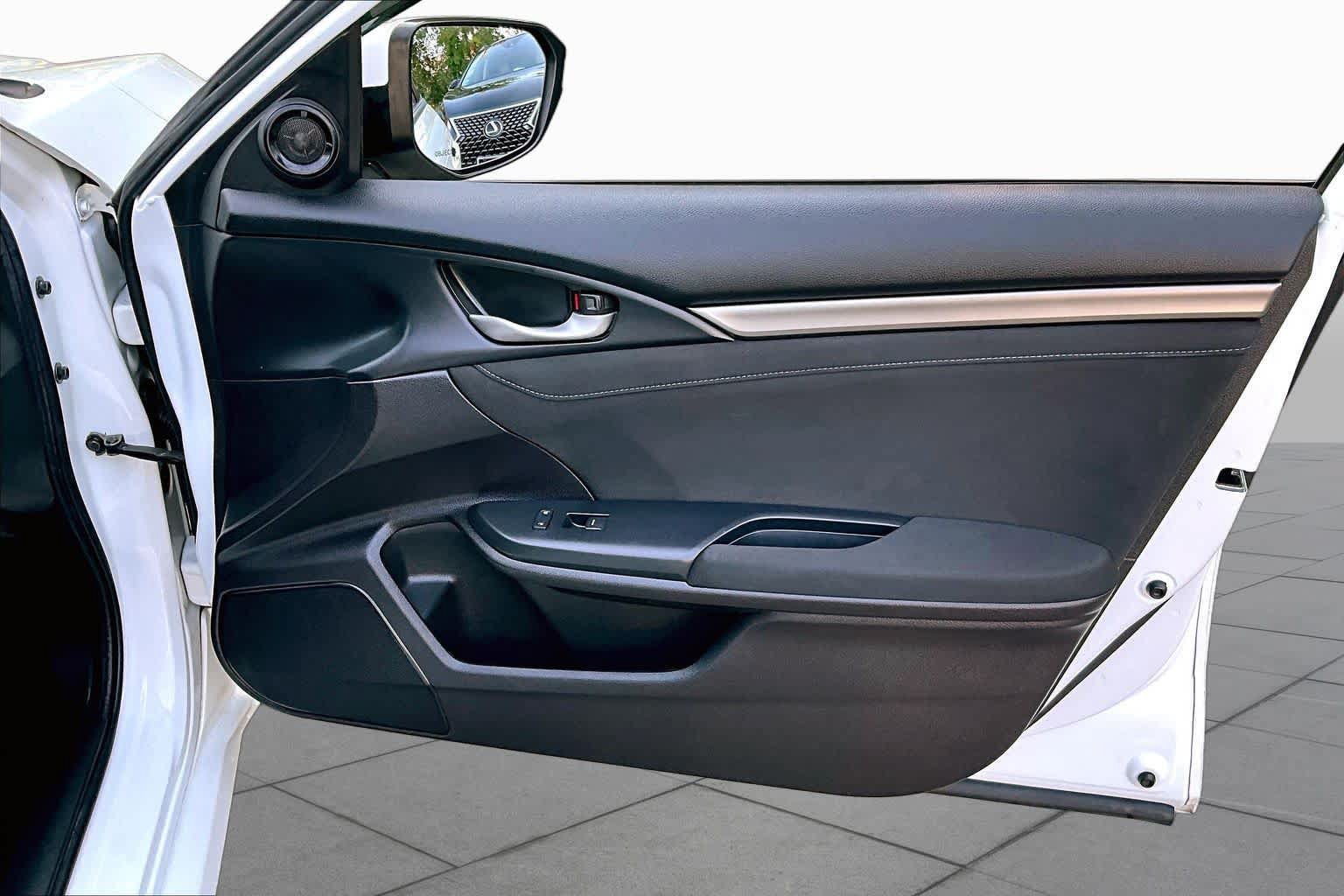 Used 2018 Honda Civic EX image 22