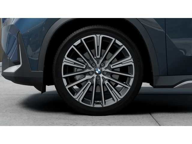 New 2026 BMW X1 xDrive28i w/ Convenience Package AWD/4WD image 7