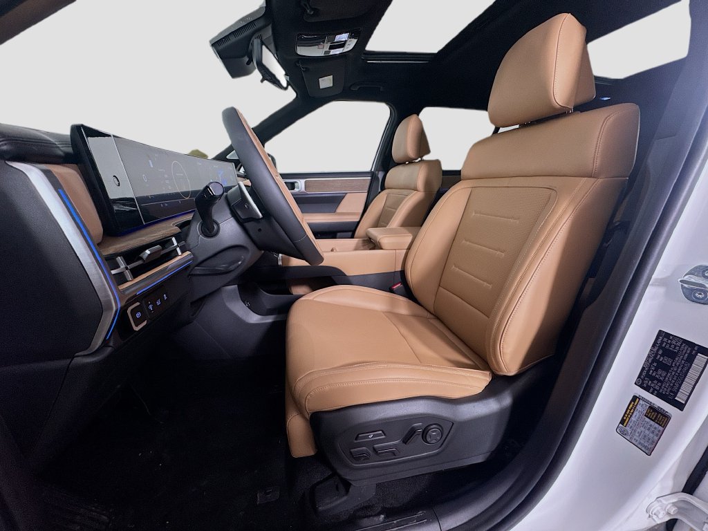 New 2026 Hyundai Santa Fe Calligraphy AWD/4WD image 18