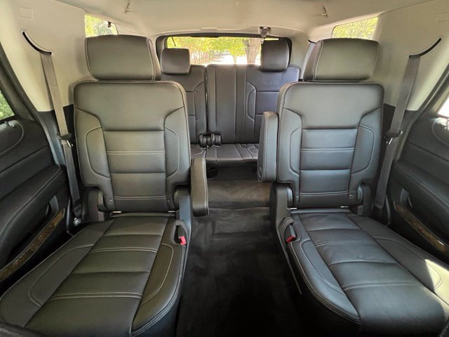Used 2015 GMC Yukon Denali w/ Premium Package AWD/4WD image 24