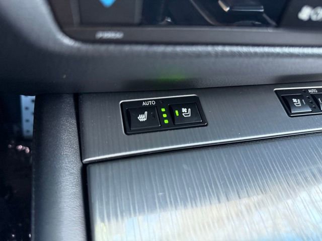 Used 2015 Lexus GS 350 w/ F Sport Package RWD image 19