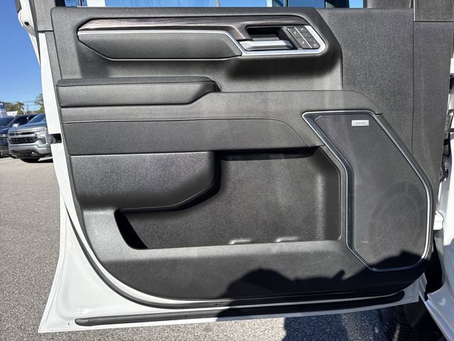 Used 2025 Chevrolet Silverado 2500 LTZ w/ Trail Boss Package image 37