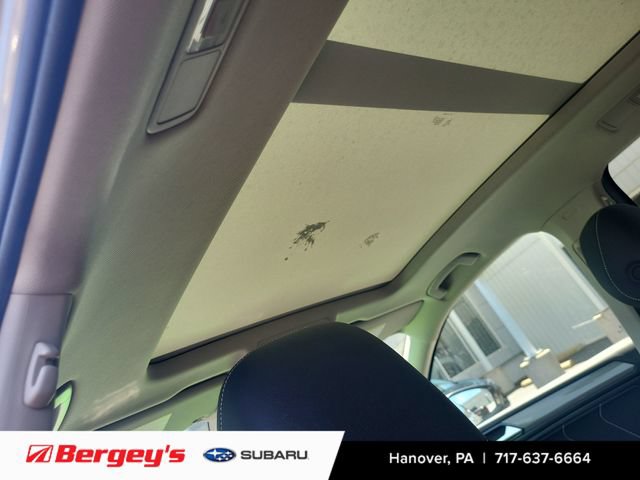 Used 2024 Volkswagen Tiguan SE w/ Panoramic Sunroof Package AWD/4WD image 12