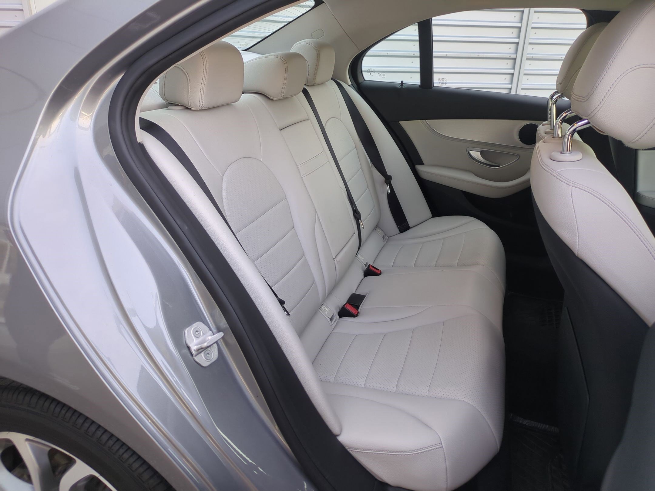 Used 2015 Mercedes-Benz C 300 4MATIC Sedan image 31