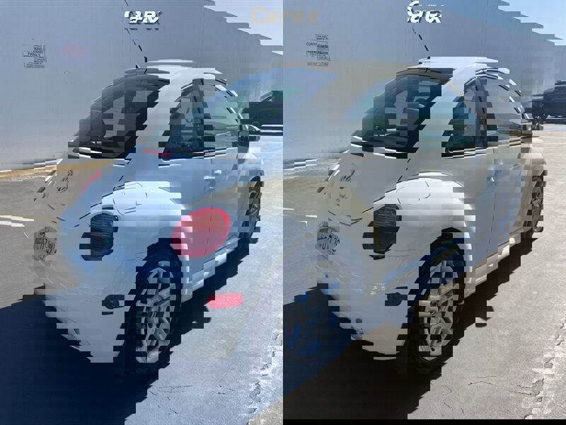 Used 2004 Volkswagen Beetle GLS image 8