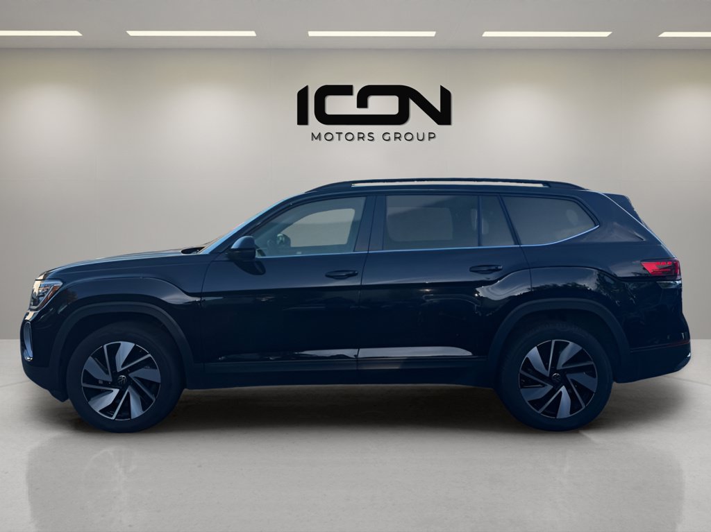 Used 2026 Volkswagen Atlas SE AWD/4WD image 2