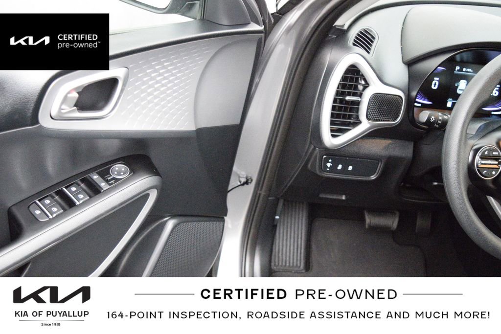 Certified 2025 Kia Soul S FWD image 28