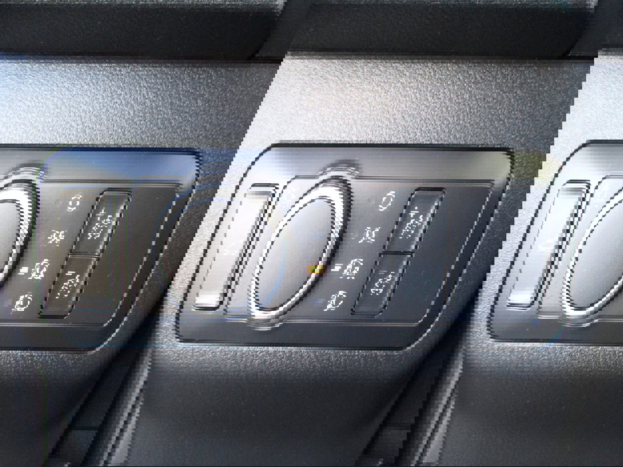 Used 2022 Ford Escape SE w/ Convenience Package image 32