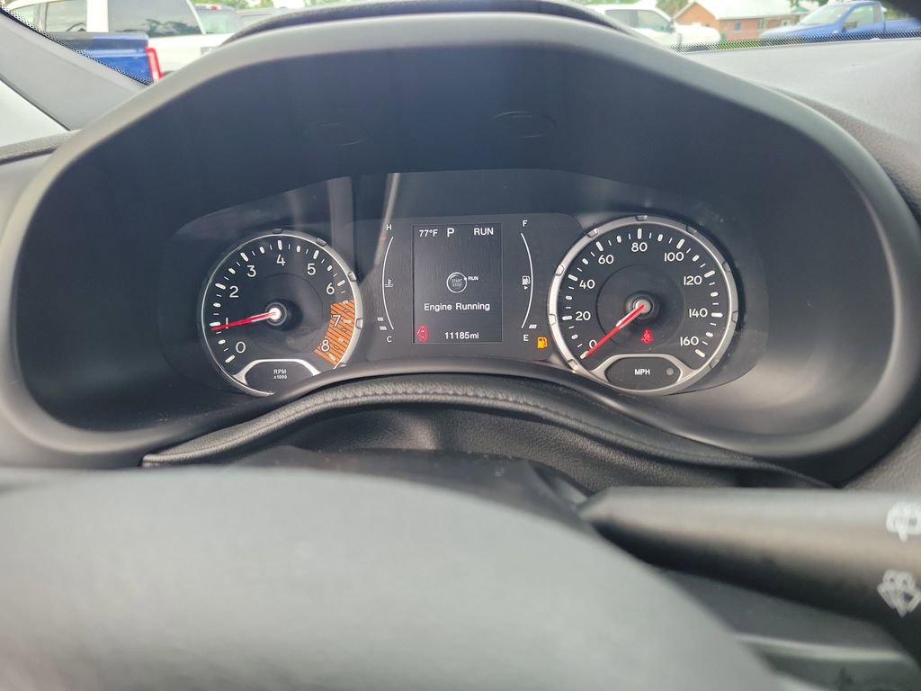 Used 2023 Jeep Renegade Latitude AWD/4WD image 20