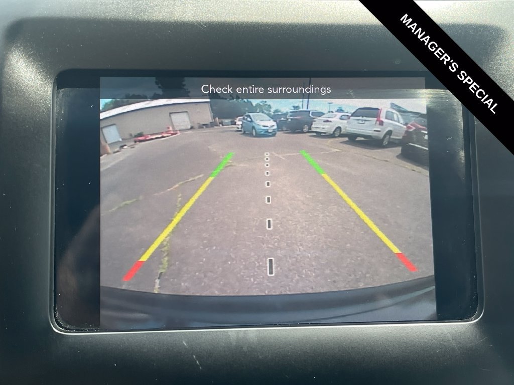 Used 2019 Jeep Cherokee Latitude Plus w/ Comfort/Convenience Group AWD/4WD image 28