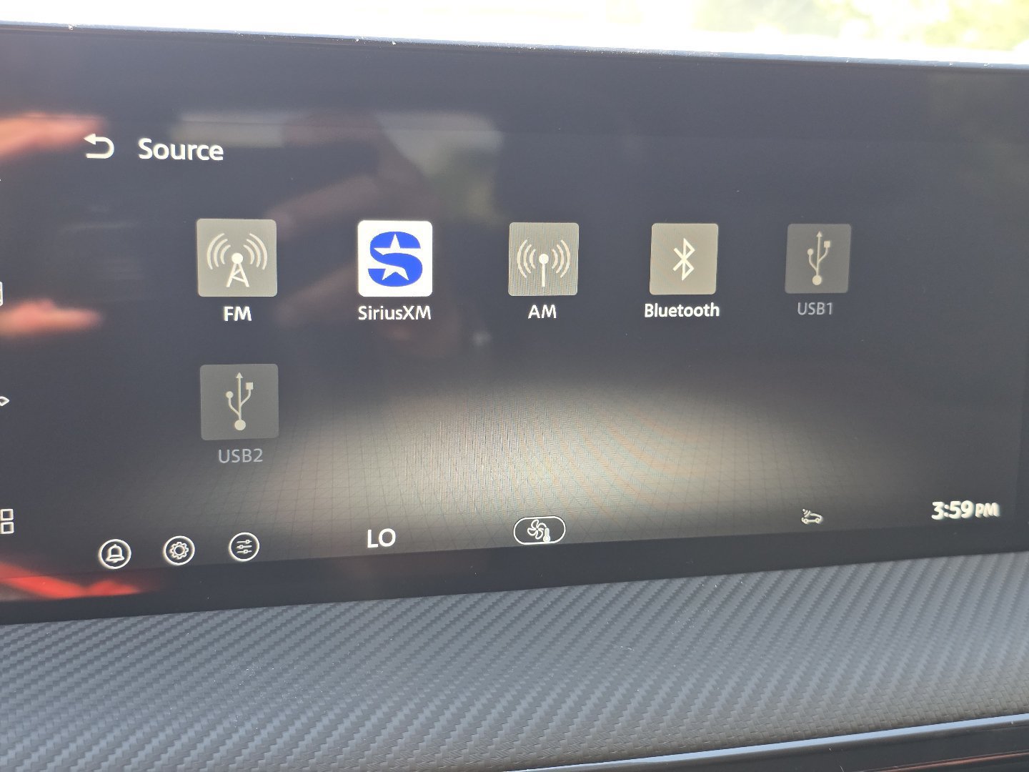 New 2026 Nissan Kicks SR AWD/4WD image 10