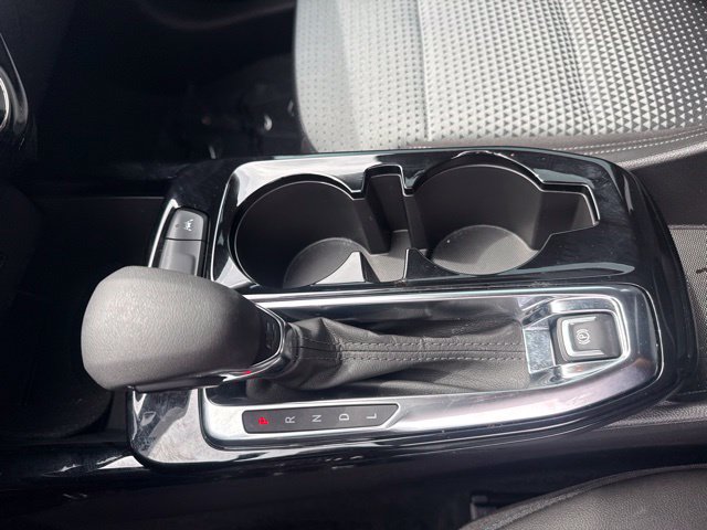 Used 2025 Chevrolet Trax LT FWD image 18