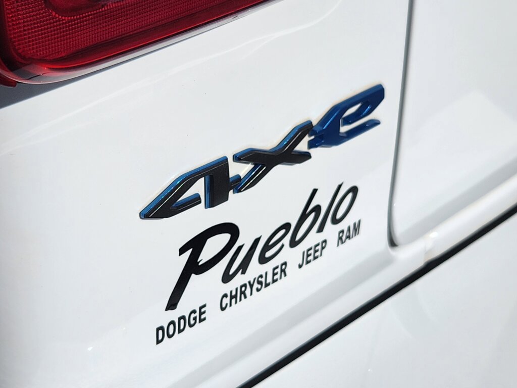 Used 2024 Jeep Wrangler High Altitude image 11