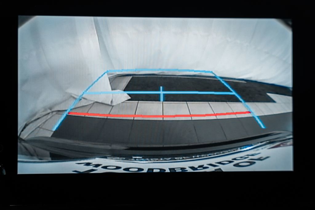 Used 2024 Toyota Corolla SE w/ SE Convenience Package image 34