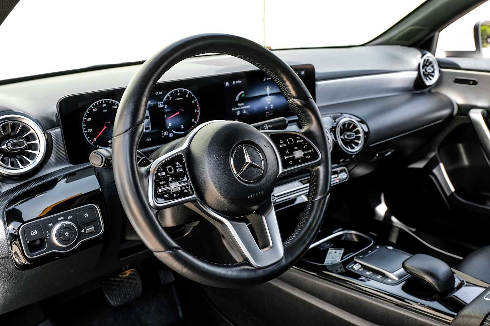 Used 2022 Mercedes-Benz A 220 image 19