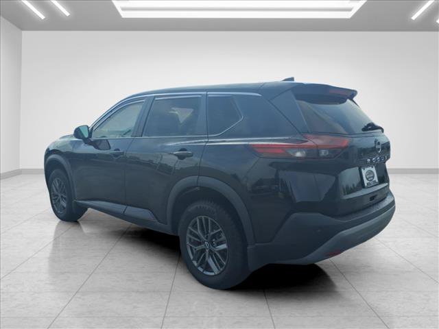 Used 2022 Nissan Rogue S AWD/4WD image 7