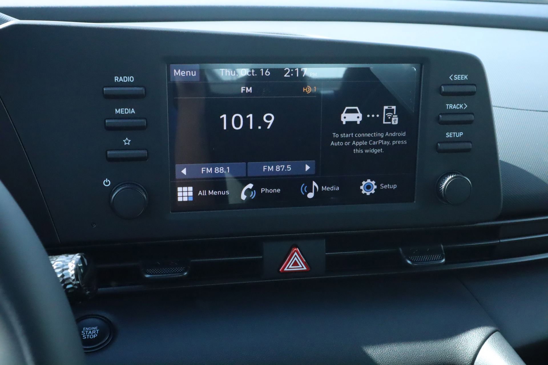 New 2025 Hyundai Elantra Sport w/ Cargo Package image 13